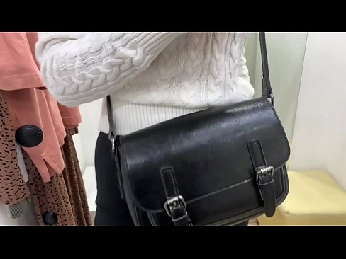❤️ Masturbasi publik dari jalang muda FeralBerry dengan dildo di kamar pas ❤❌ Video sialan  di id.assistdoctor23.ru ️❤